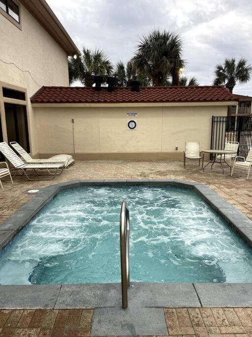 Lazy Palm 4 Pools Short Walk To Beach! Sleeps 5! Panama City Beach Buitenkant foto