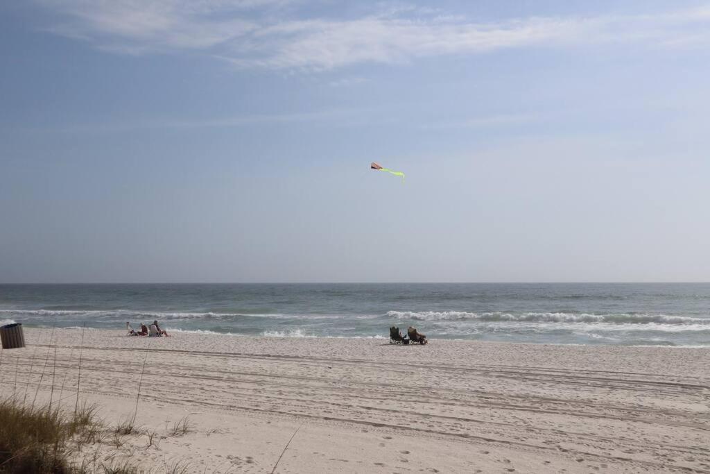 Lazy Palm 4 Pools Short Walk To Beach! Sleeps 5! Panama City Beach Buitenkant foto