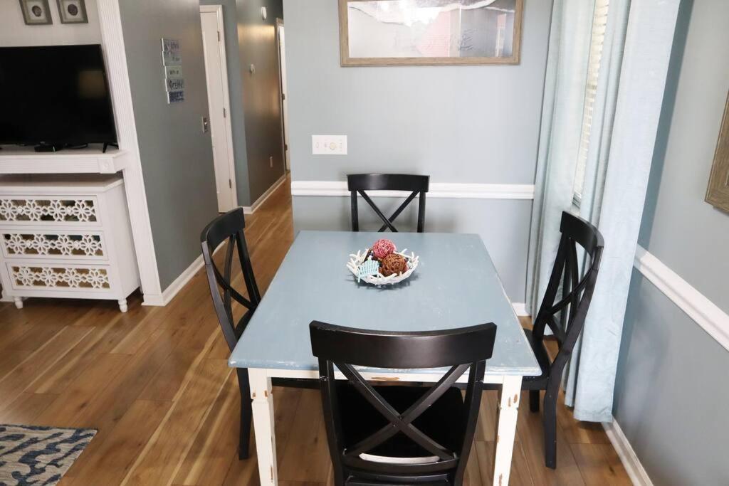 Lazy Palm 4 Pools Short Walk To Beach! Sleeps 5! Panama City Beach Buitenkant foto